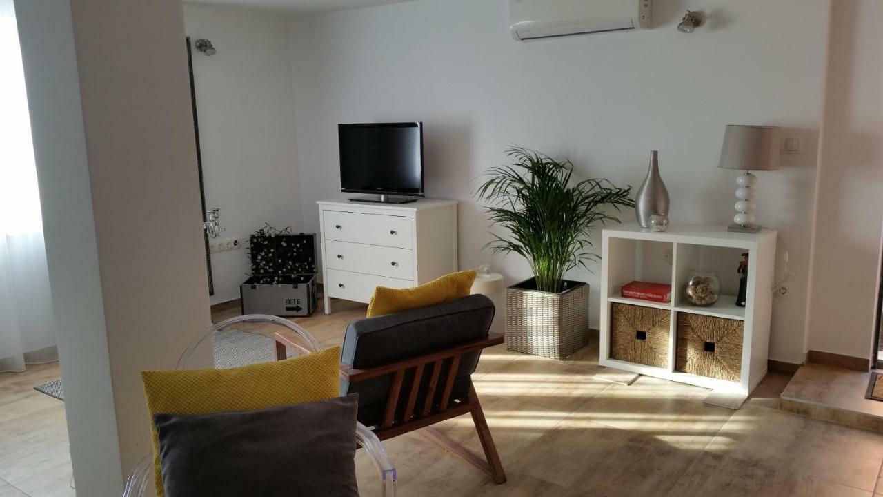 Studio Apartman Providence Sibenik Exterior photo